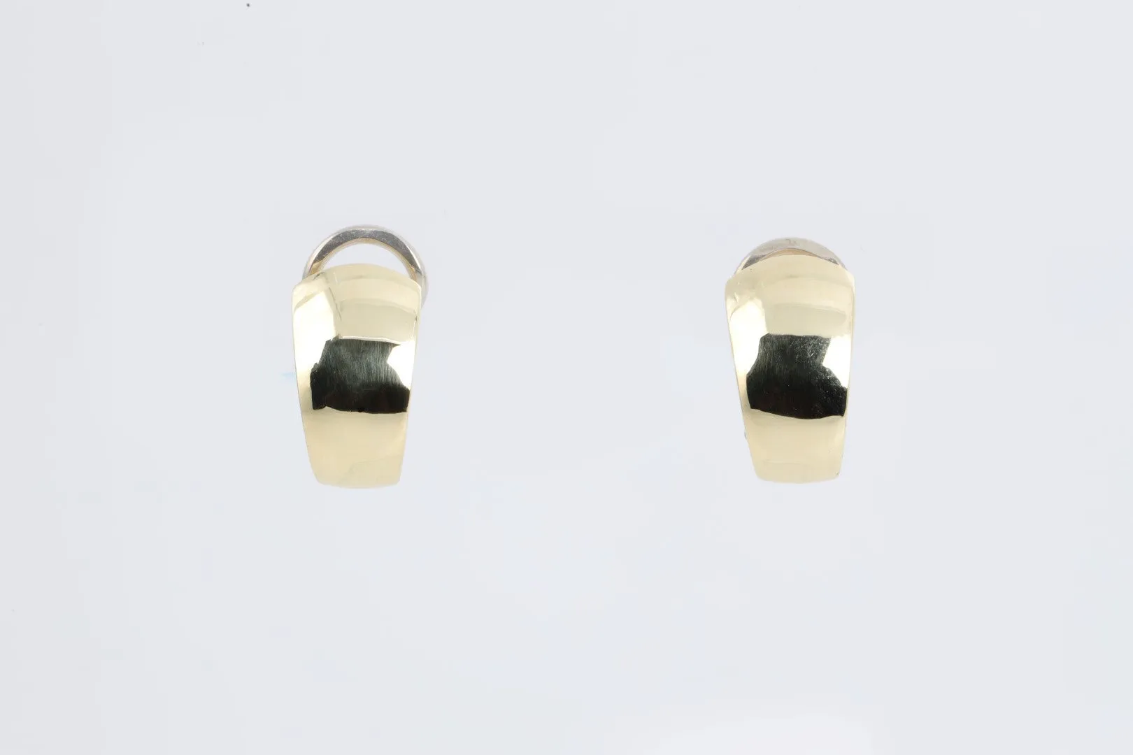 14k Yellow Gold Omega Earrings (5.83g.)