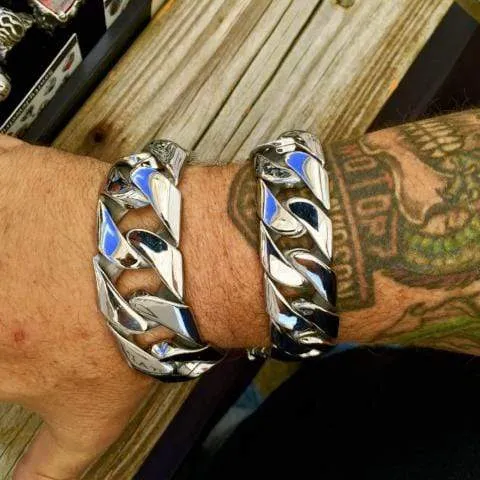 Bagger Bracelet - Silver - 1.25 Wide - The Classic - B29