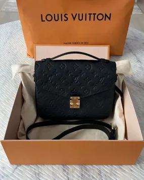 Louis Vuitton Pochette Metis Bag