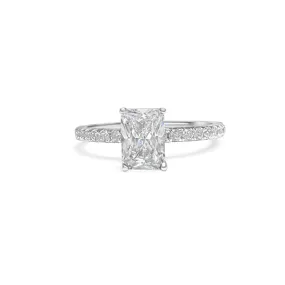 SELENA MOISSANITE RING